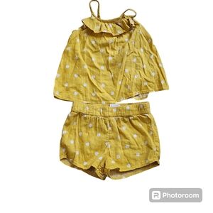 Girls Summer outfit yellow white size 2T